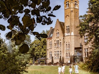 Kasteel Ryckevelde met terras